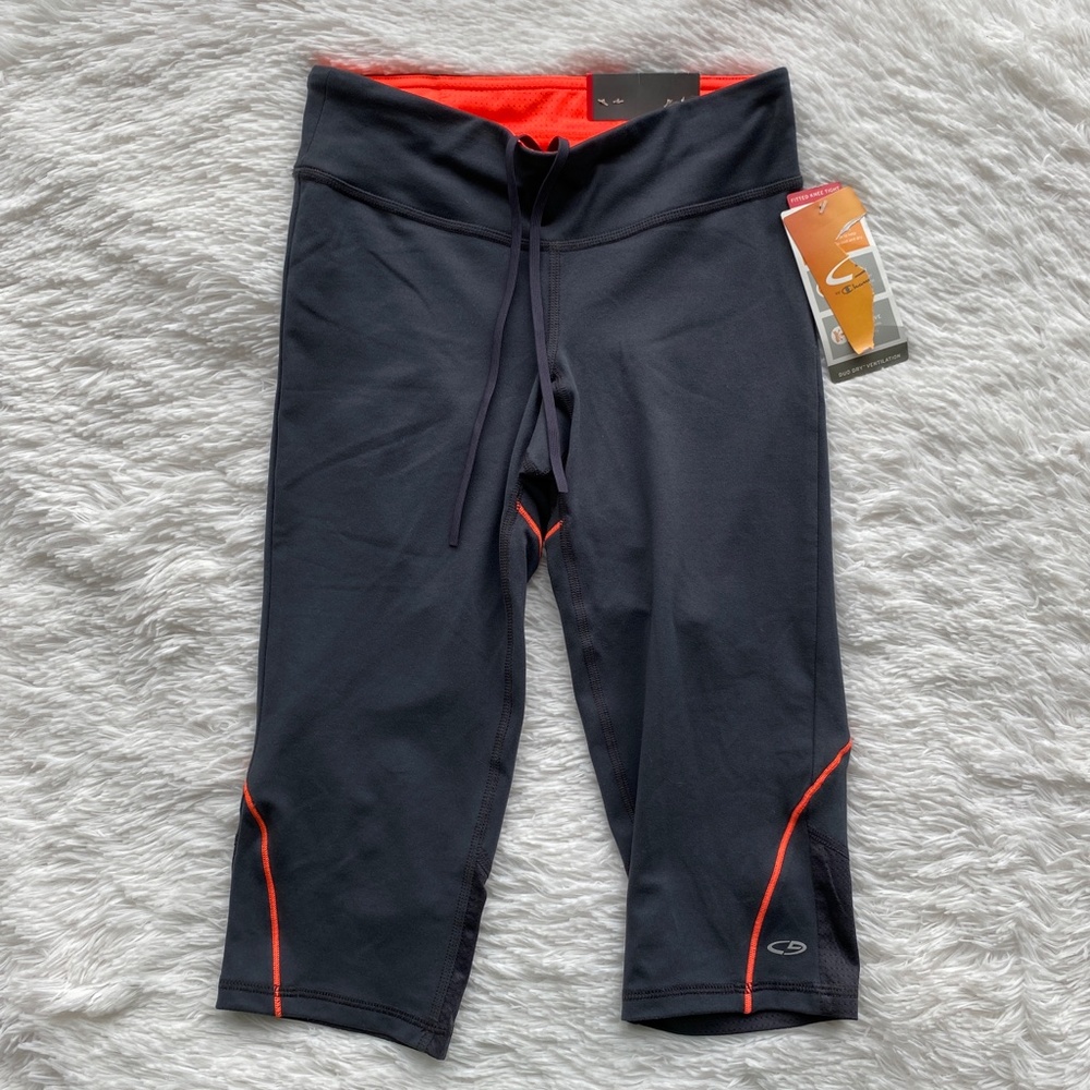 NWT CHAMPION Gray Fitted Knee Tight Capris XS - Picture 2 of 7